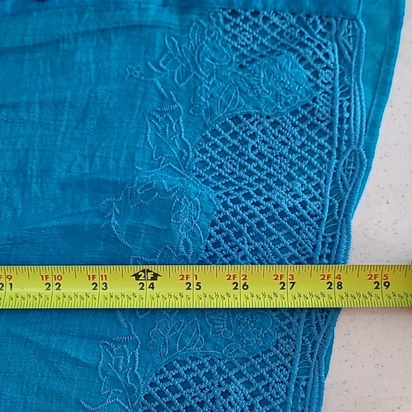 New Directions Teal Button-Up Blouse with Embroidered Hem size 1X - Picture 6 of 7